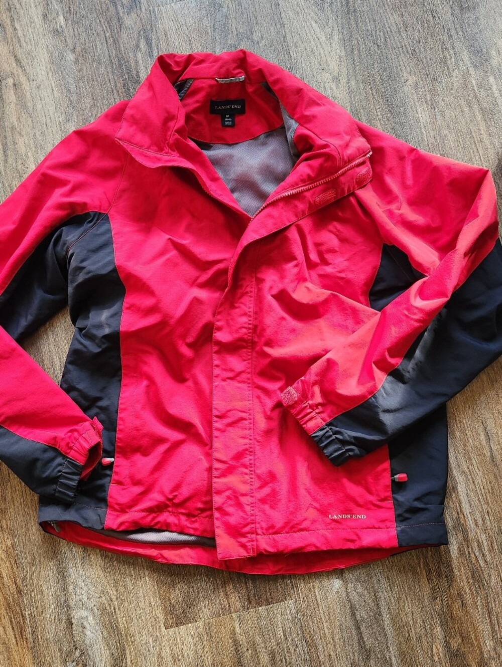 Lands' End Red & Black Waterproof Rain Jacket Windbreaker Size Medium 38-40